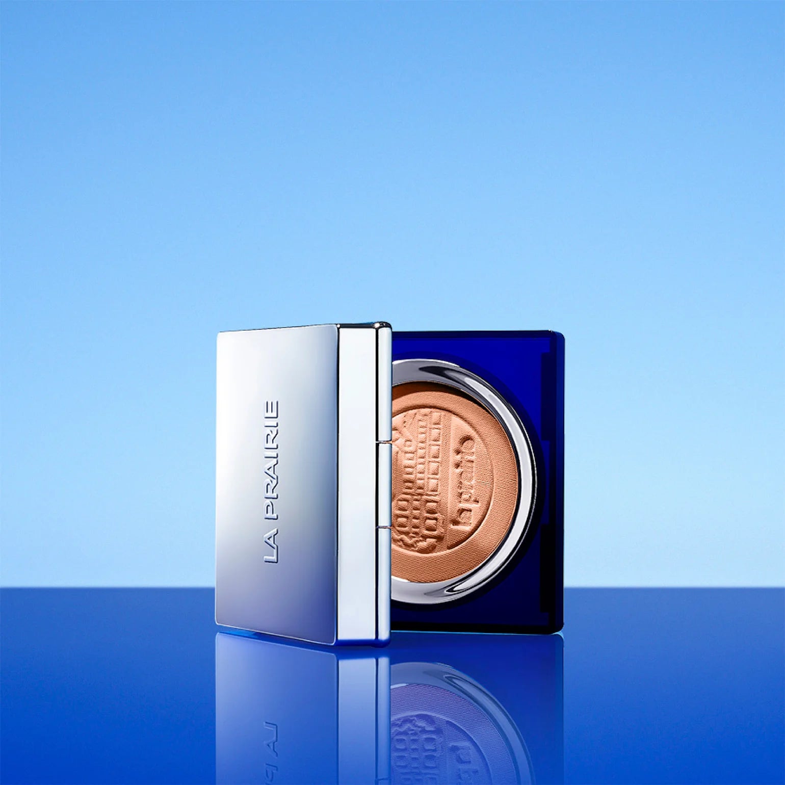 SKIN CAVIAR COMPLEXION  POWDER FOUNDATION Caviar-infused compact foundation