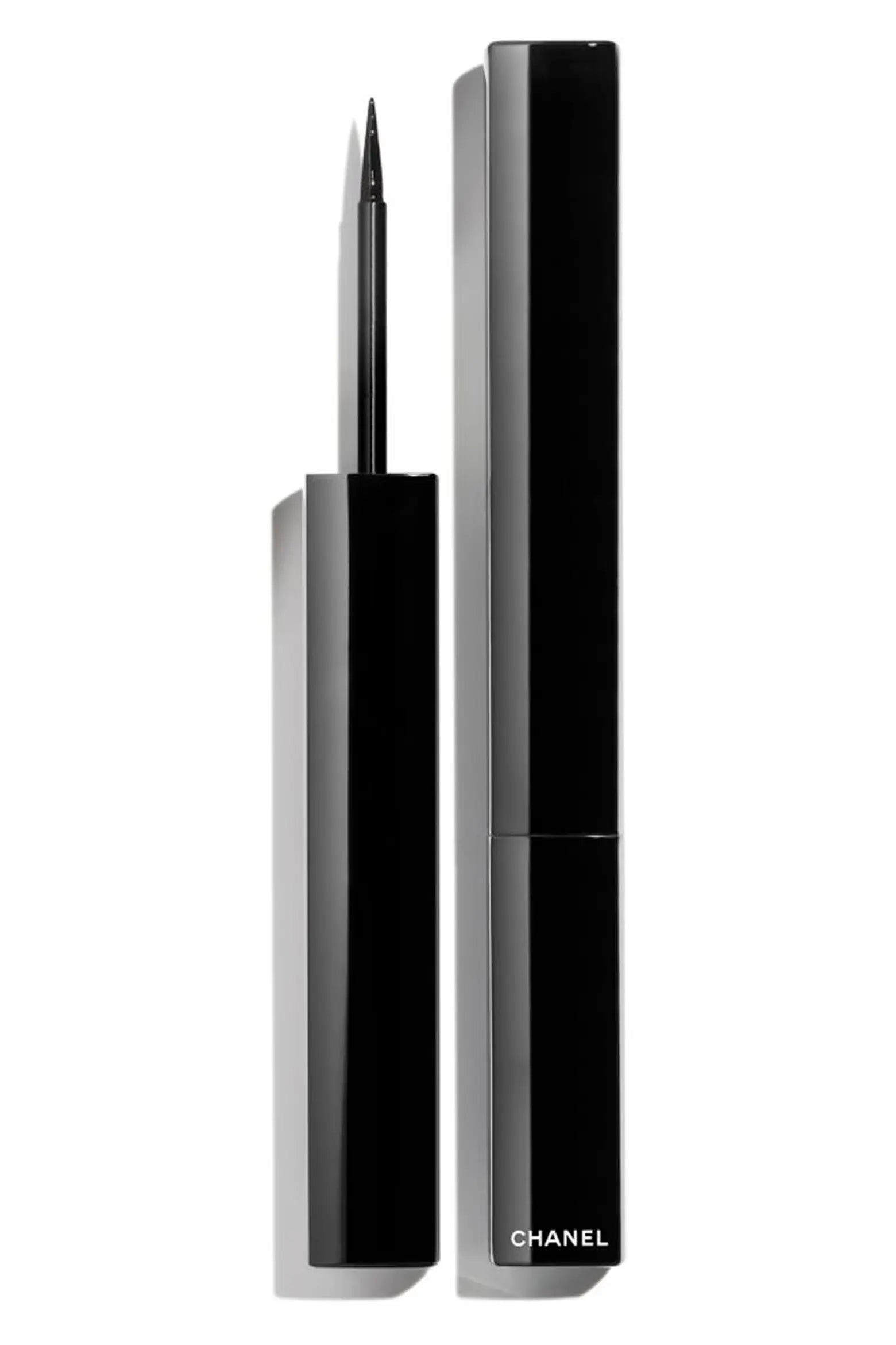 LE LINER DE CHANEL High Precision Liquid Eyeliner