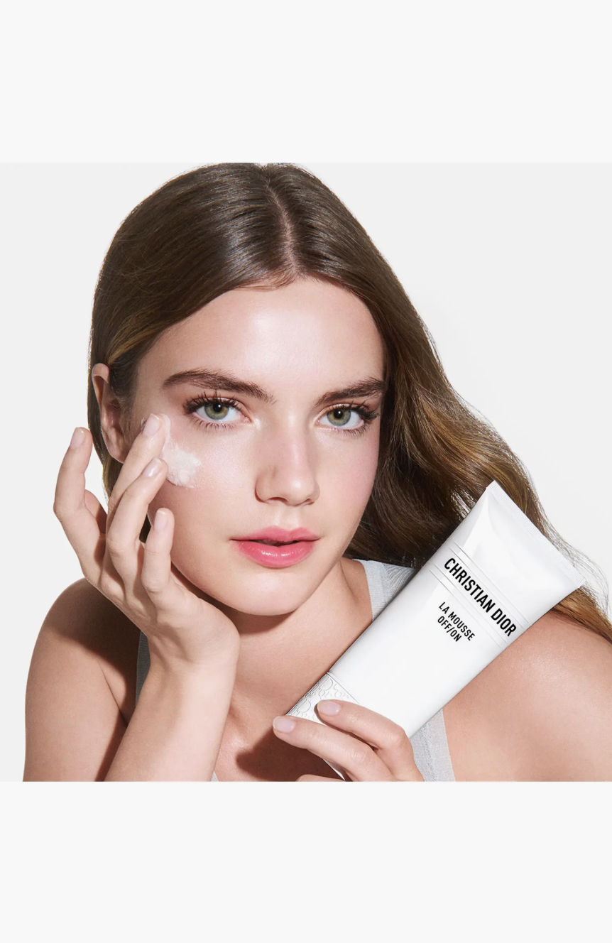 La Mousse ON/OFF Foaming Cleanser
