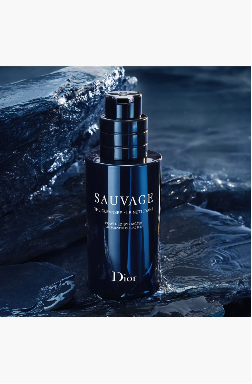 Sauvage Cleanser unbox