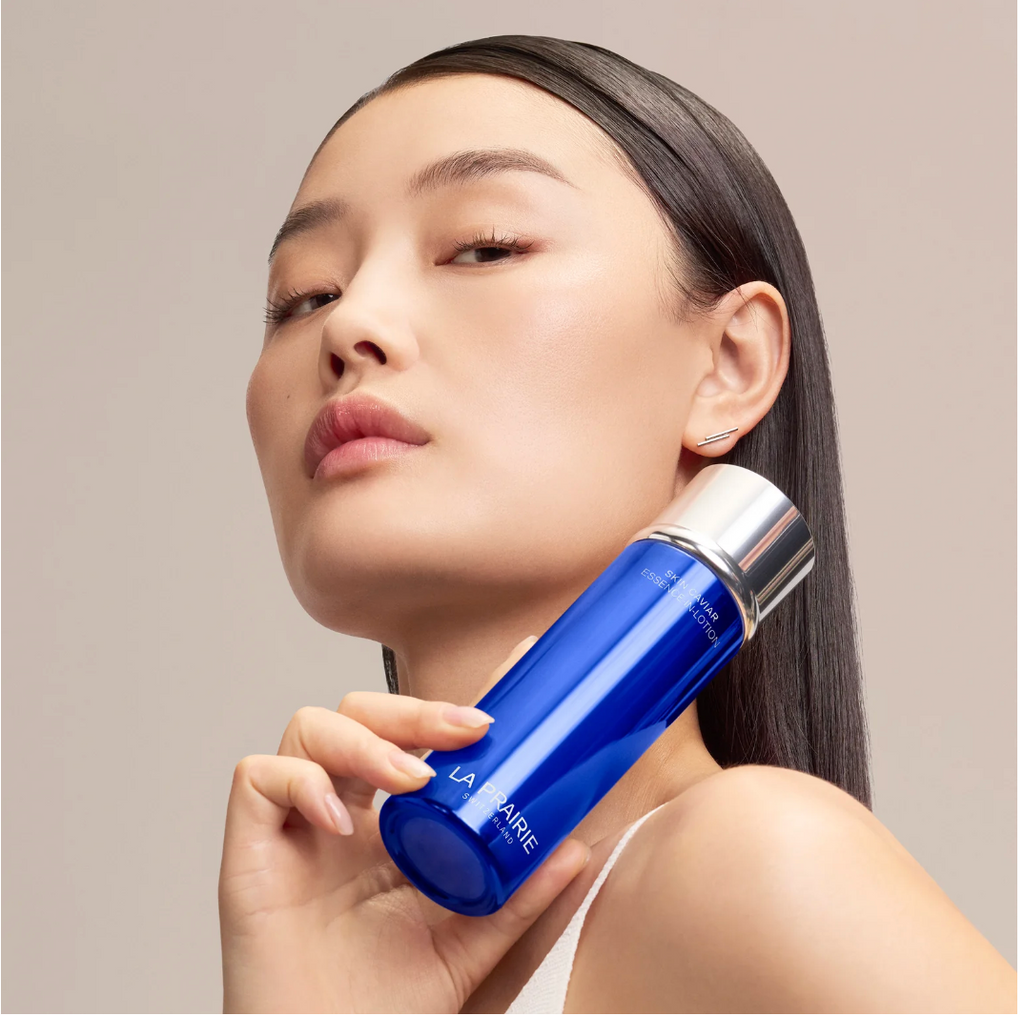 ESSENCE-IN-LOTION