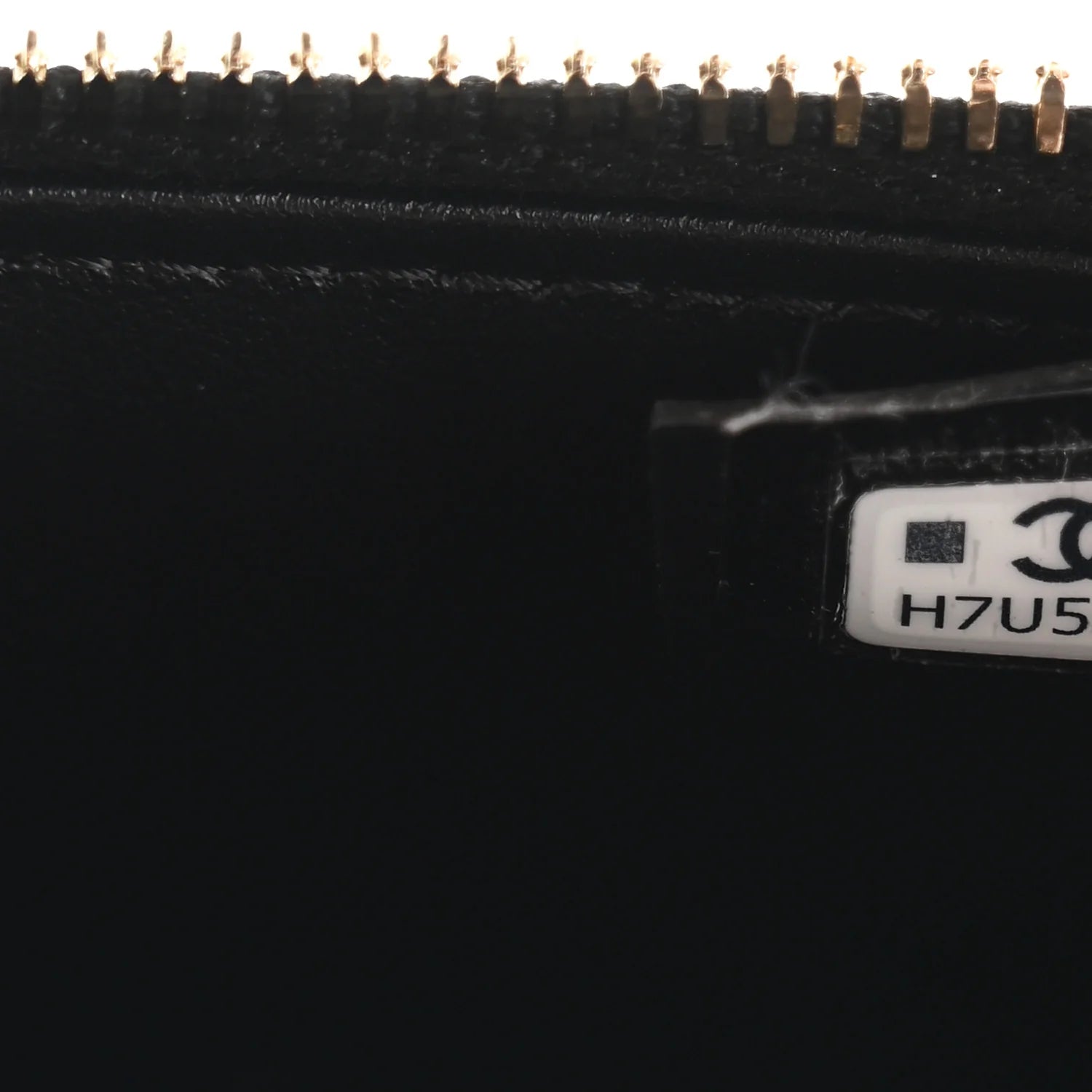 Caviar Quilted Top Handle Slim Vanity With Chain Black